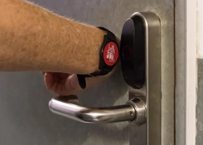 Hellobcn Youth 旅馆